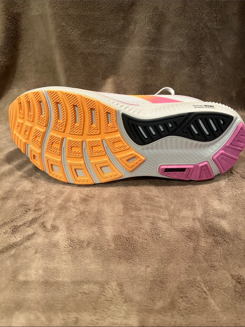 Brooks Ghost 17 Women's Running Shoe - Oyster/Apricot/Pink - Picture 4 of 5